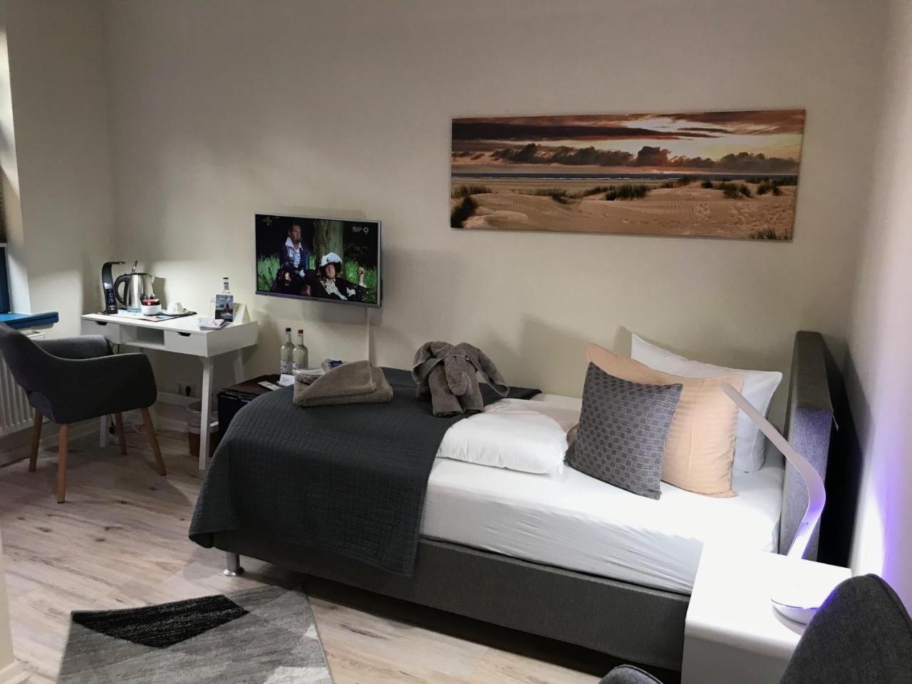 Friesenhof Nieblum - Hotel Garni Bagian luar foto